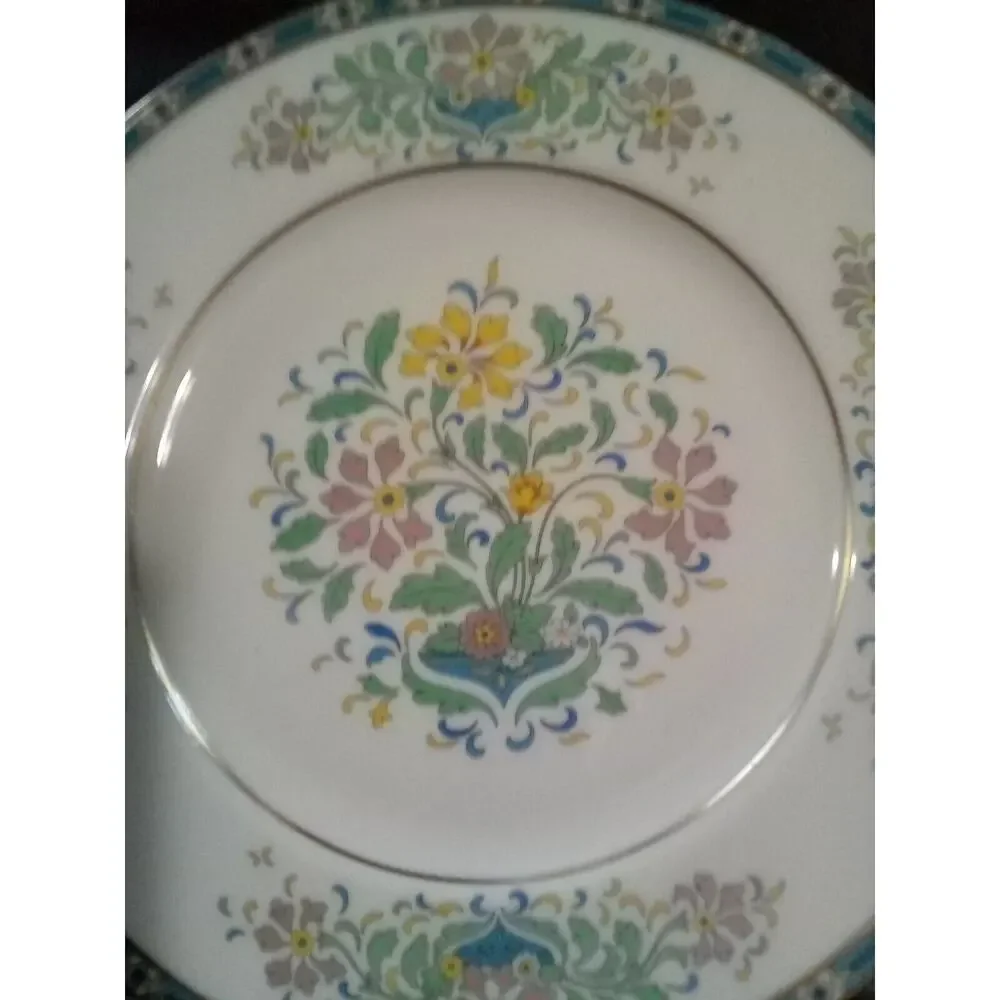 Lenox Fine China Mystic Pattern 10 1/2 Inch Dinner Plate
